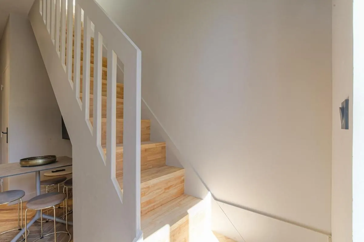 Appartement Moderne Et Chaleureux, Écully 0*,  Francie